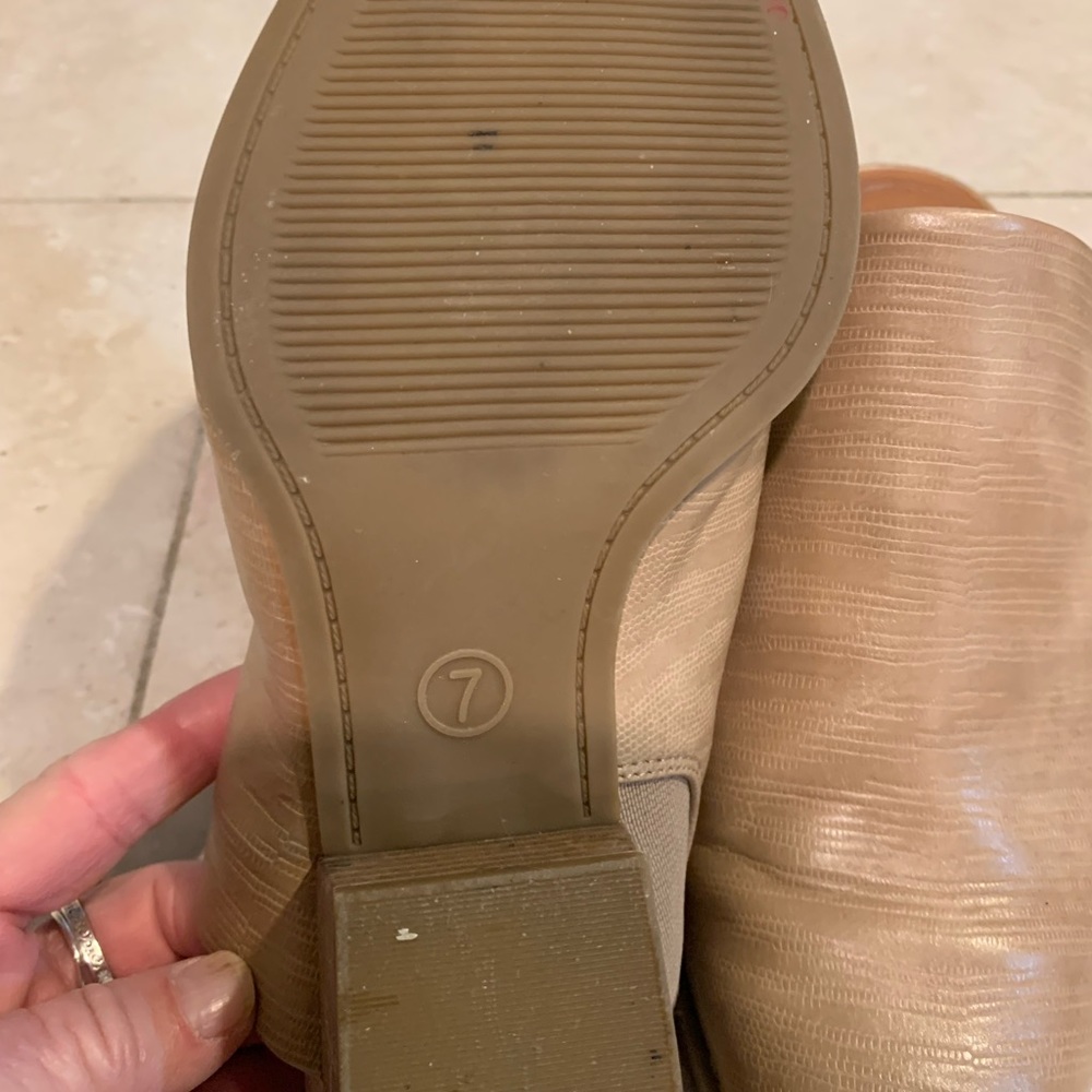 Universal Thread Clog - image 5